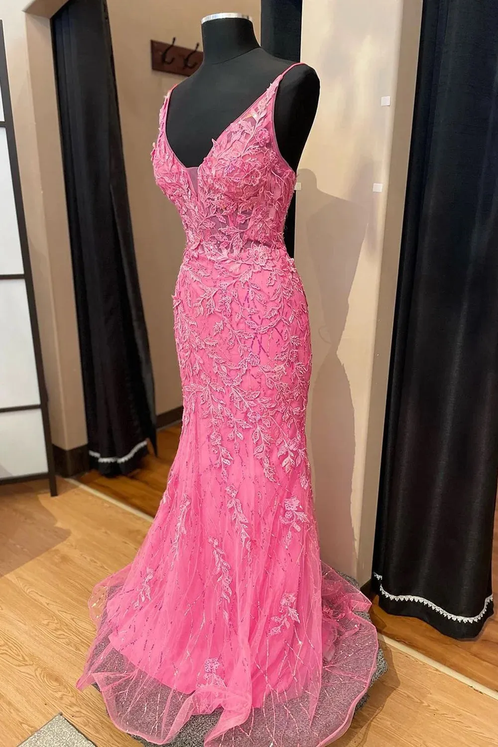 kamahe Pink Corset Prom Dress Elegnat A Line Deep V Neck Party Evening Dress with Appliques