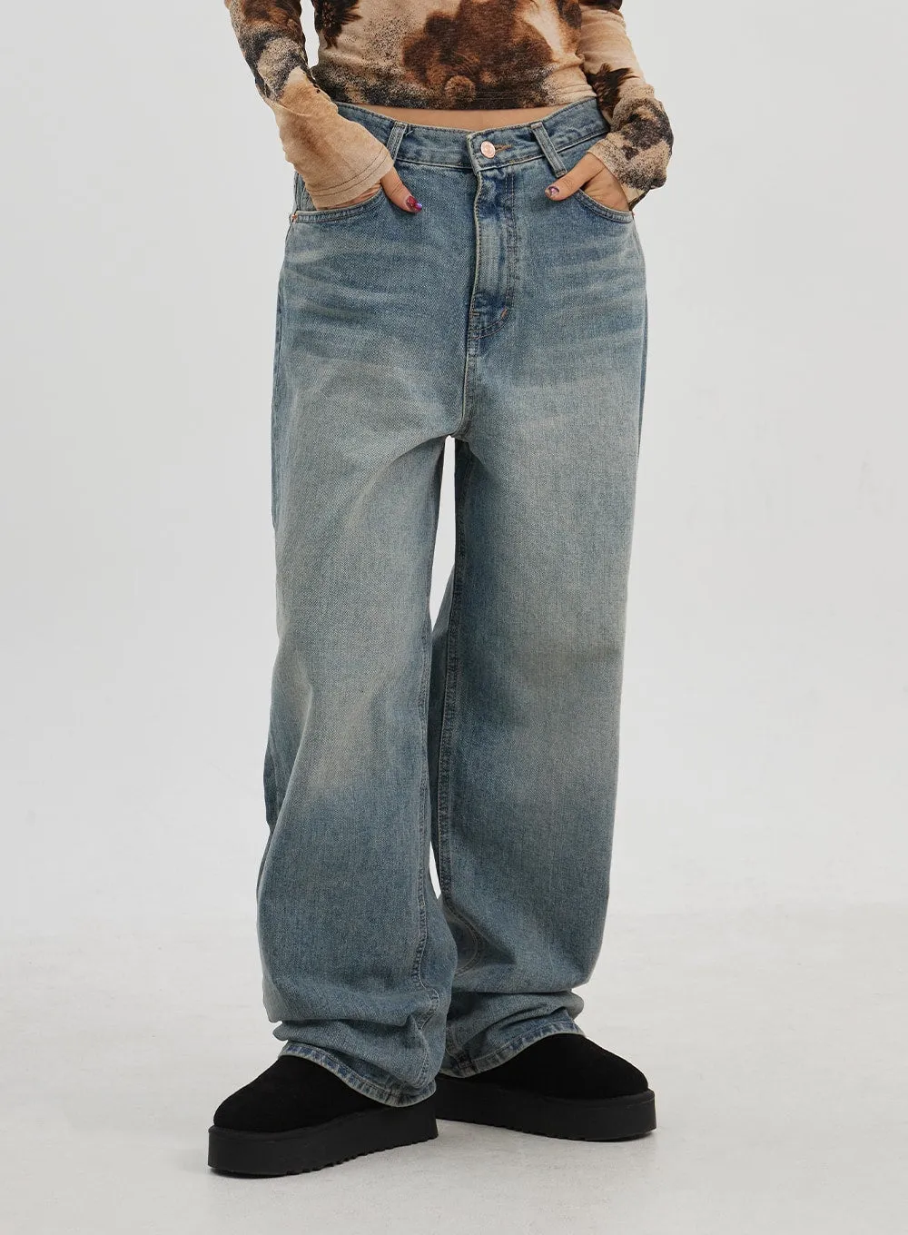 Low Rise Baggy Jeans CJ330