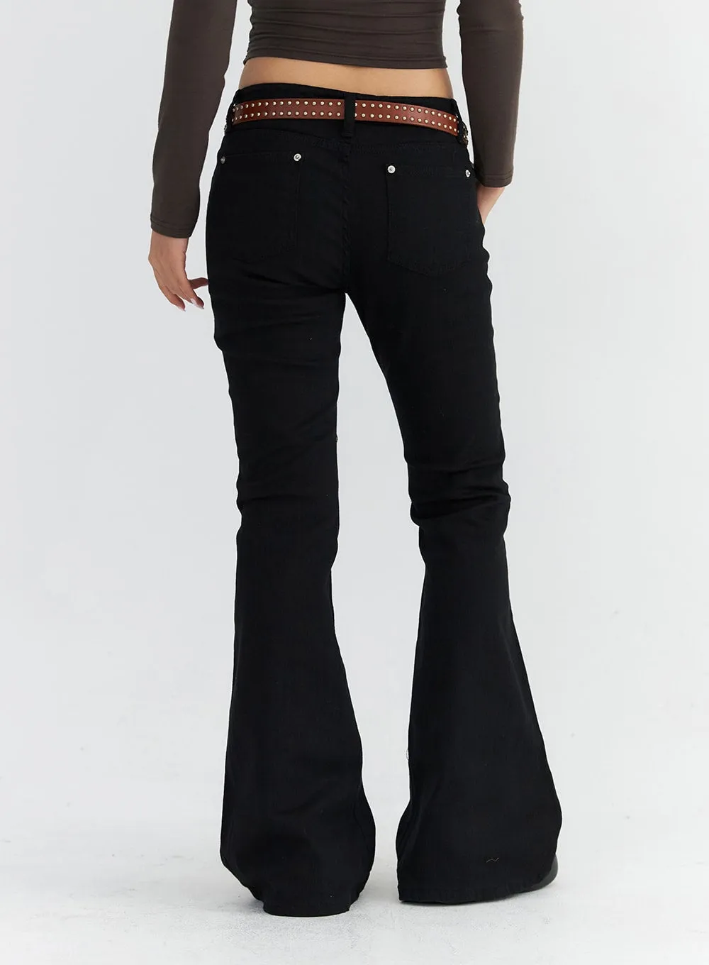 Low-Rise Bootcut Jeans CO313