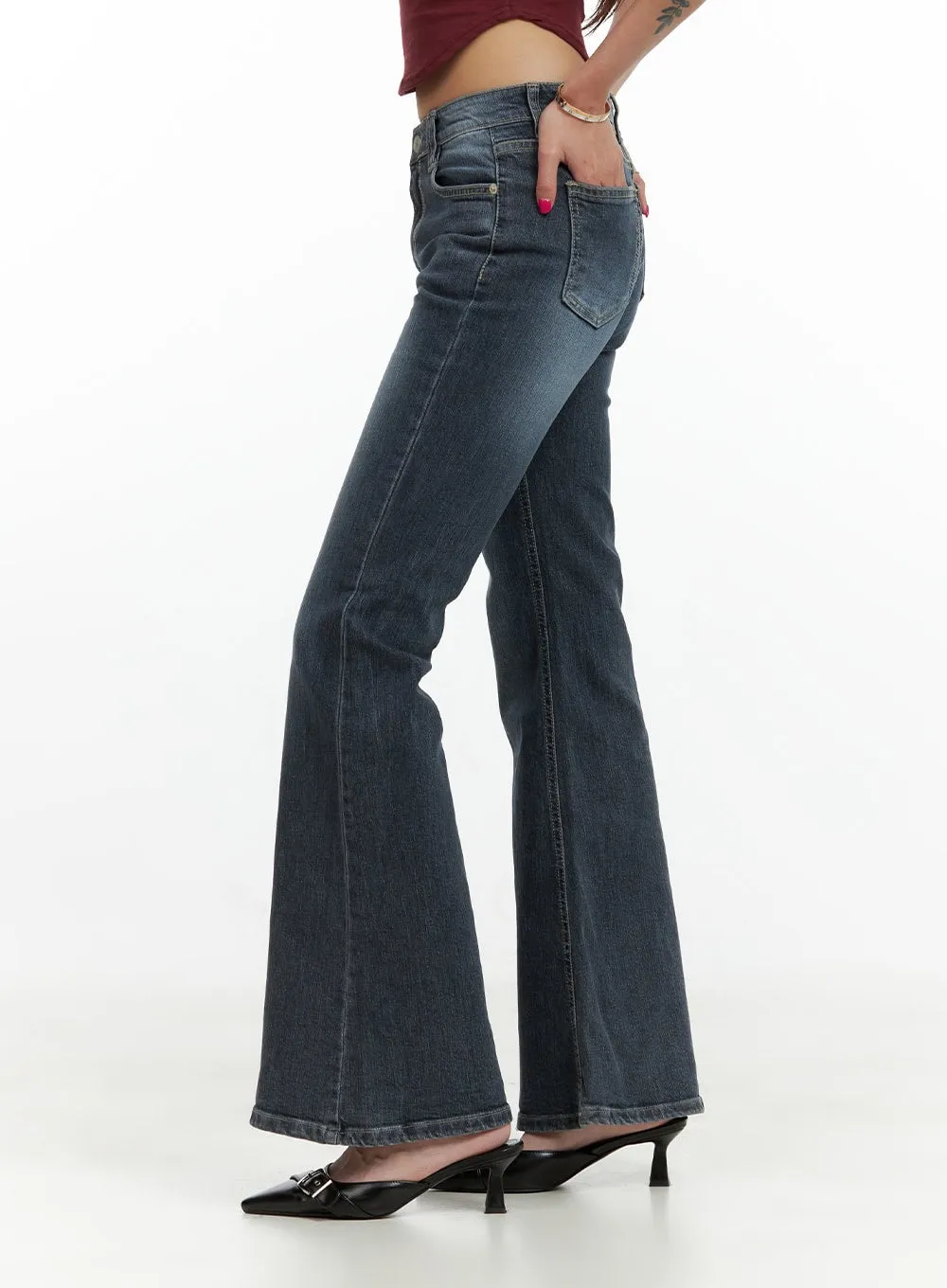 Low Rise Bootcut Jeans CU417